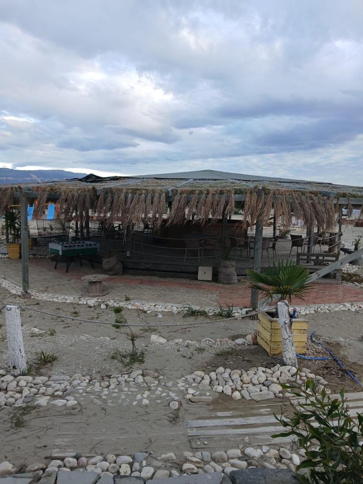 Zulu Beach Tenda Vlorë Extérieur photo