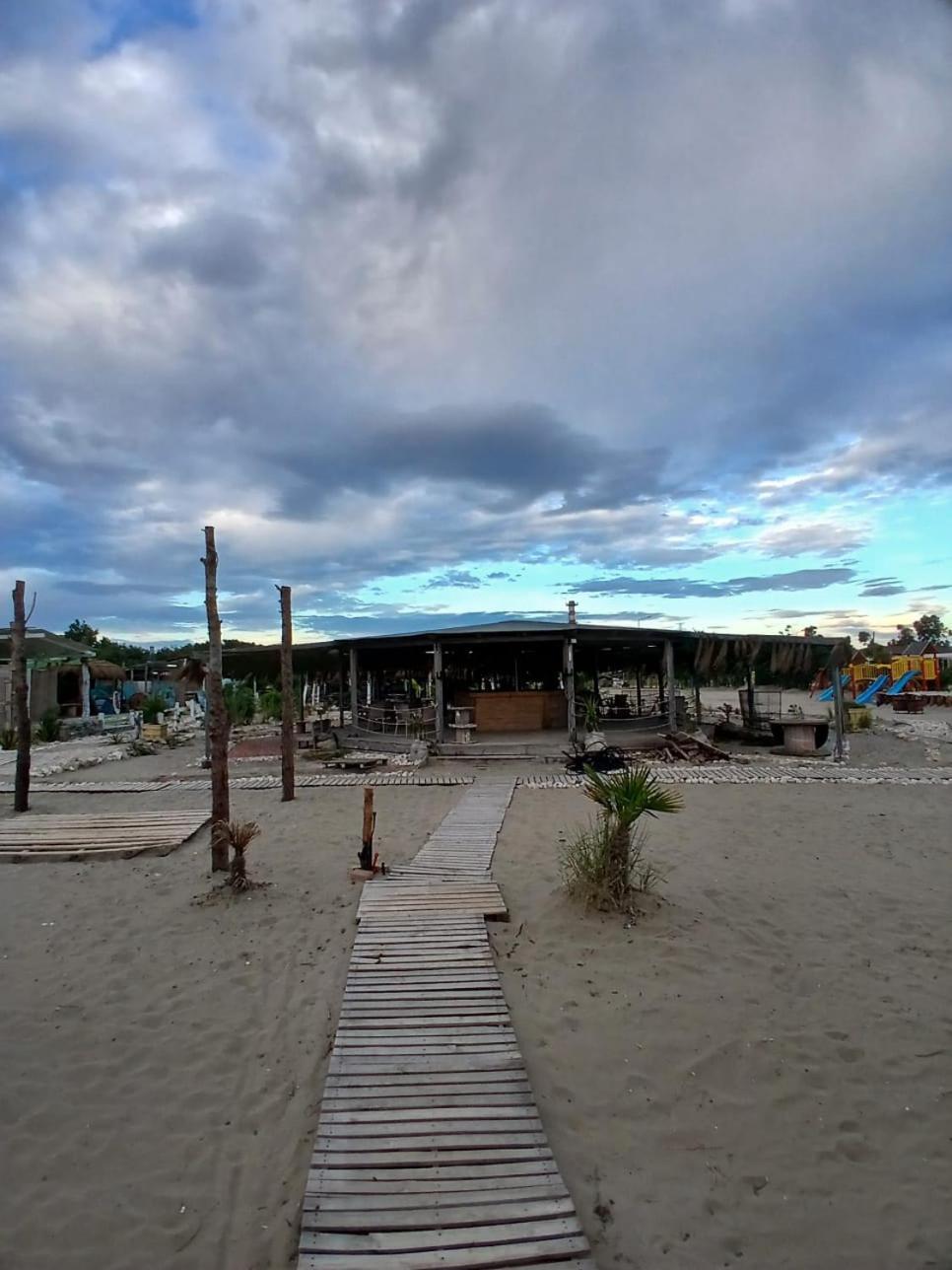 Zulu Beach Tenda Vlorë Extérieur photo